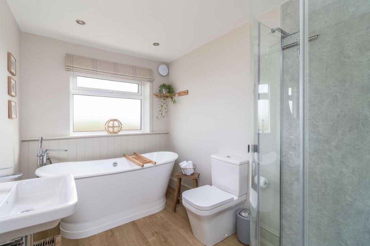 The View, Broxa - Luxury Lodge - Yorkshire Coast Scarborough Esterno foto